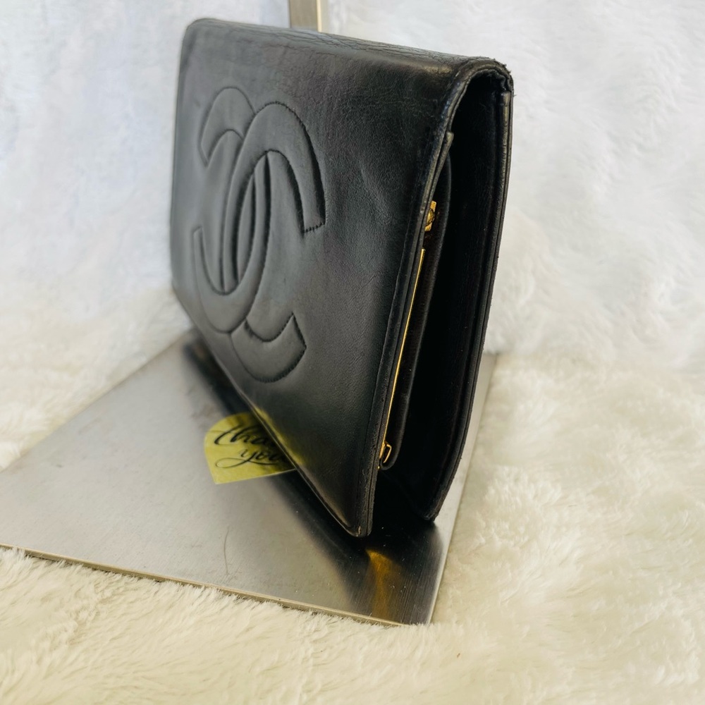 CHANEL Black Long Wallet Lambskin Leather - Picture 4 of 12